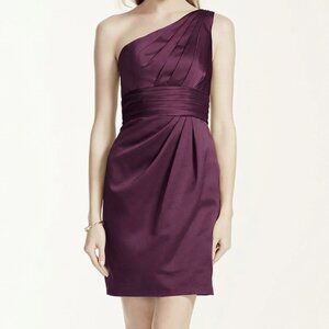 NWT David's Bridal Size 2 One Shoulder Satin Ruched Dress Plum